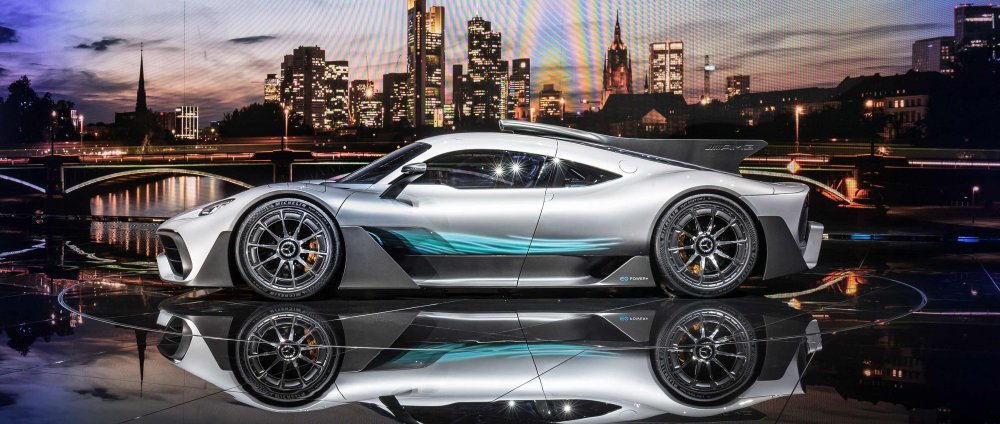 Mercedes-AMG Project One - první formule 1, která smí na silnice