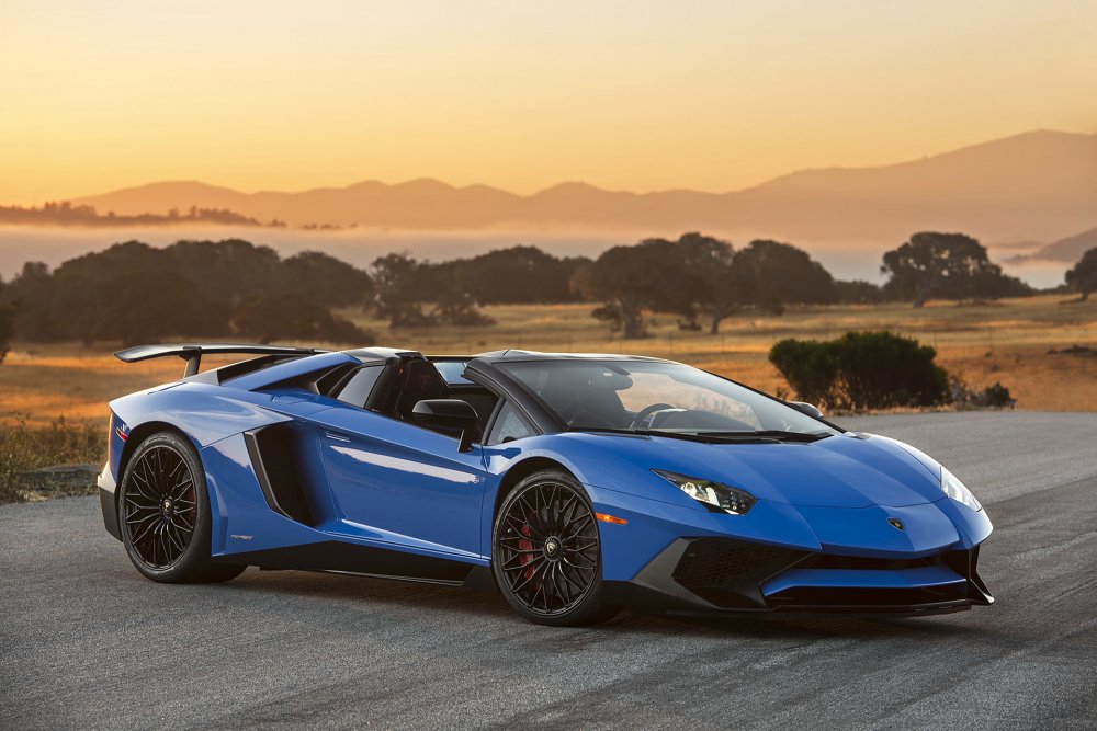 Lamborghini slaví! Překvapením 50. výročí se stal speciál Aventador S Roadster